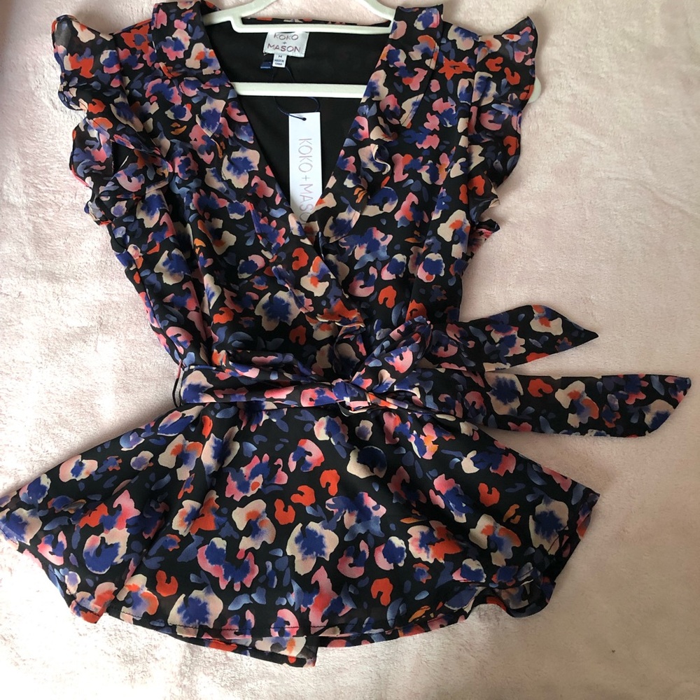 Koko + Mason Size Medium Waist Tie Flirty Blouse